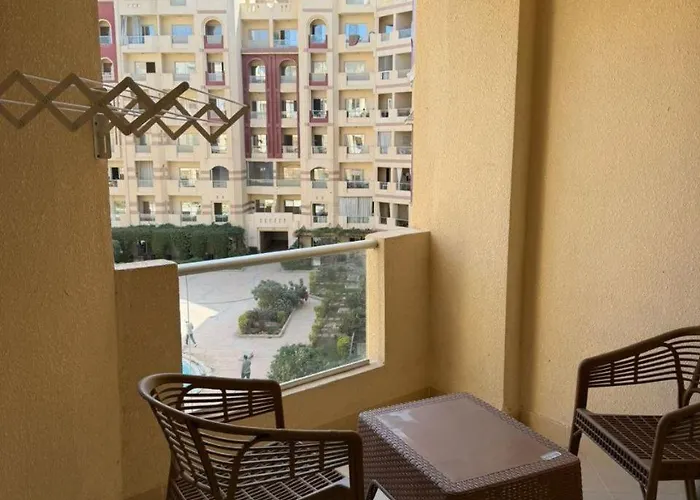 H In Florenza Khamsin * Hurghada